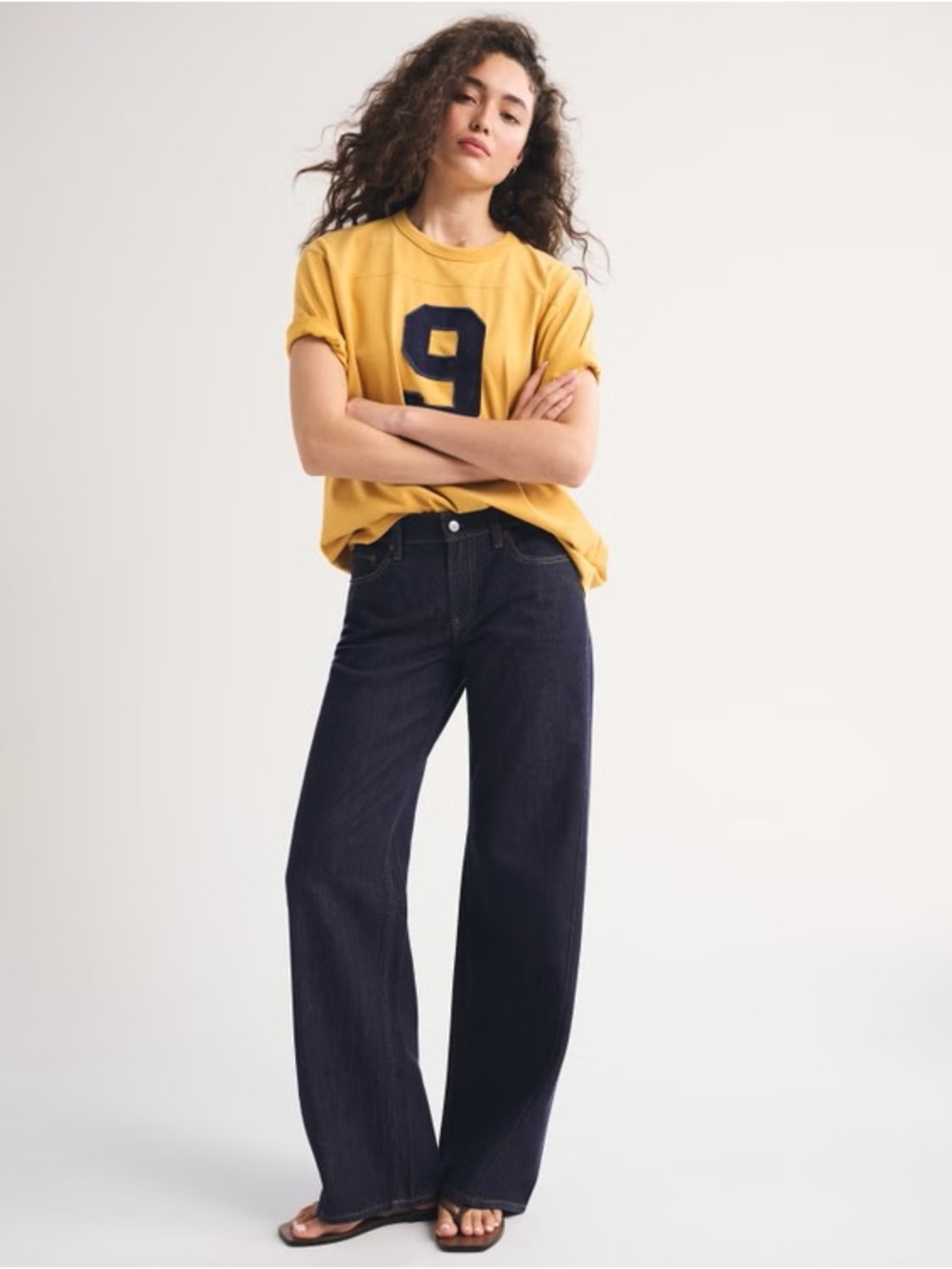 Abercrombie Low Rise Ultra Loose Jean in Rinse
